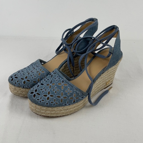 ⭐️3/$50⭐️ Michael Kors Darci Closed Toe Espadrille Wedge
